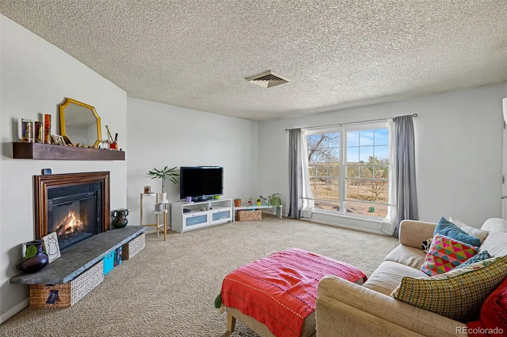 3825 S Monaco Parkway Denver CO 80237