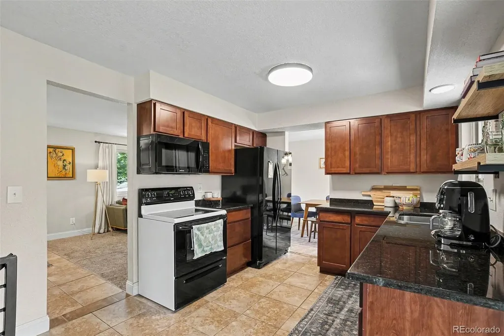 7506 Beech Court Arvada CO 80005