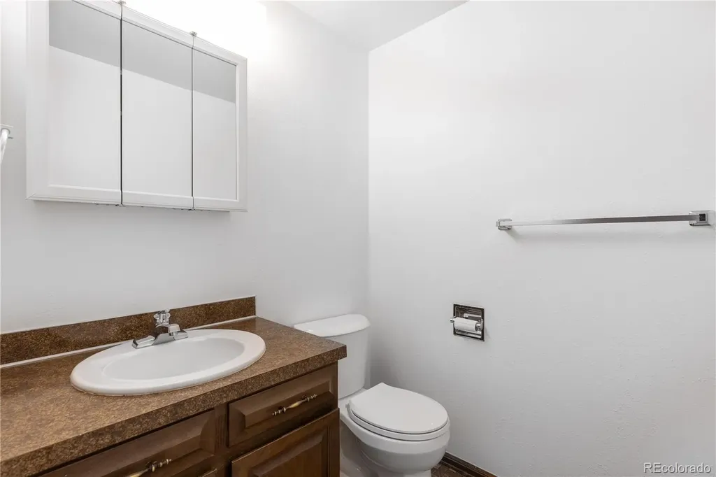 6547 W Portland Avenue Littleton CO 80128