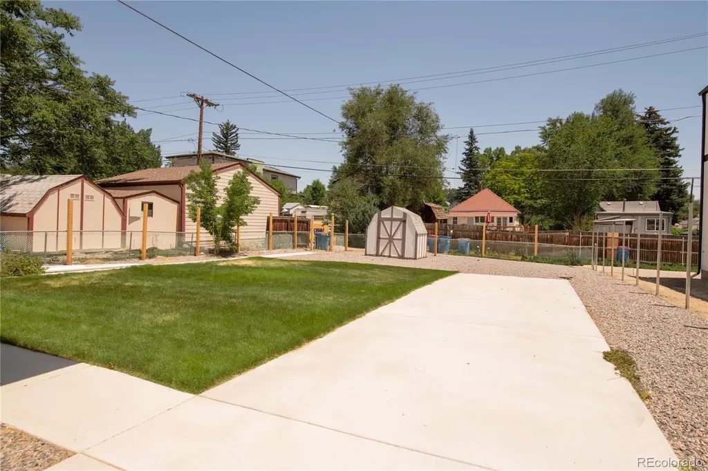 2564 Fenton Street Edgewater CO 80214