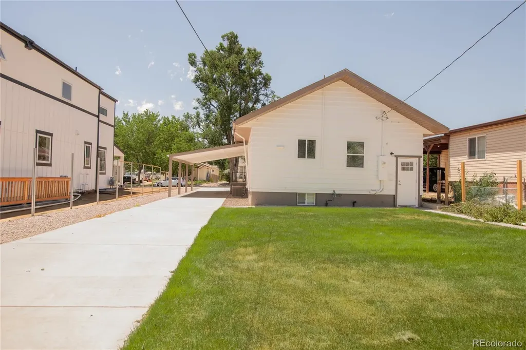 2564 Fenton Street Edgewater CO 80214
