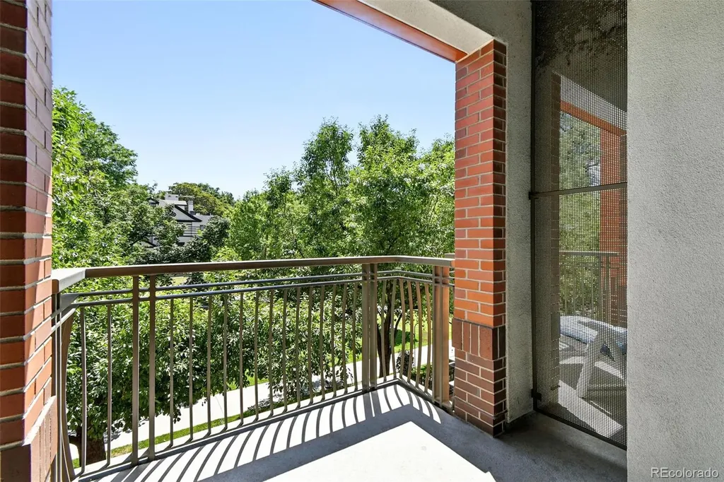 1631 N Emerson Street Denver CO 80218
