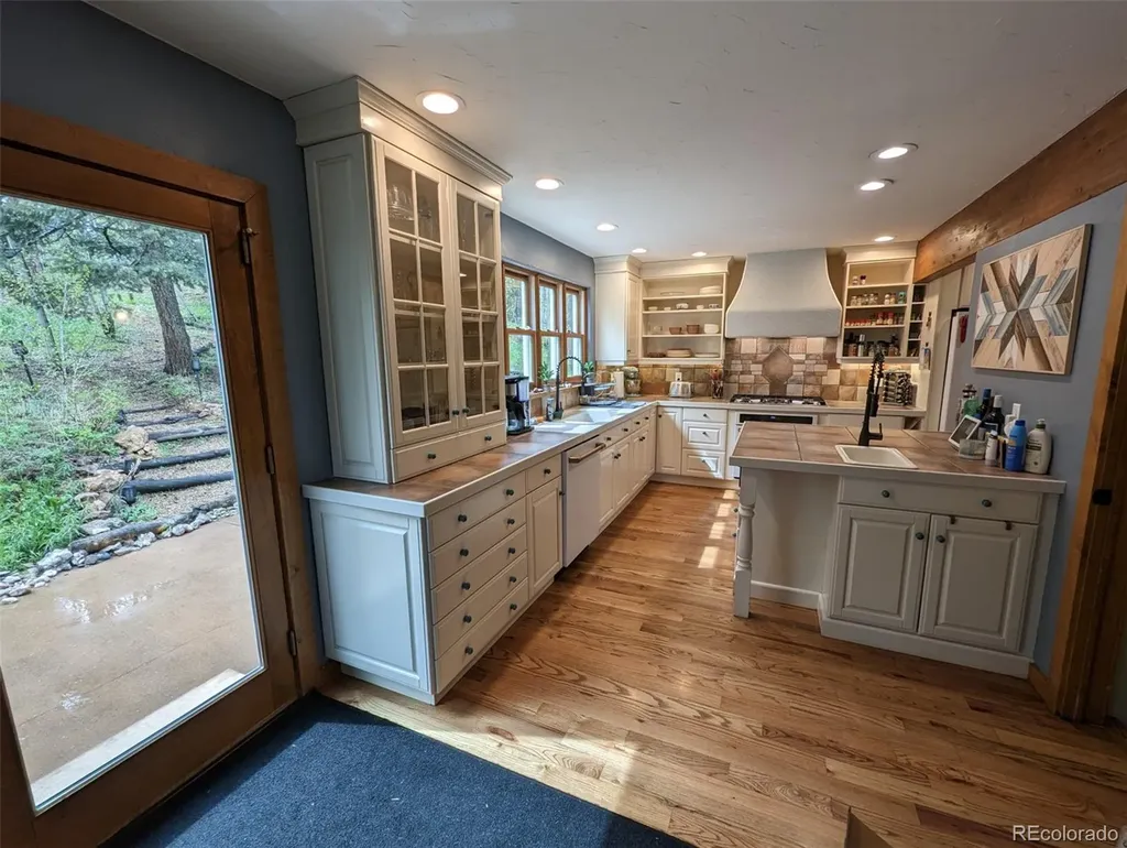 1296 Golden Gate Drive Golden CO 80403