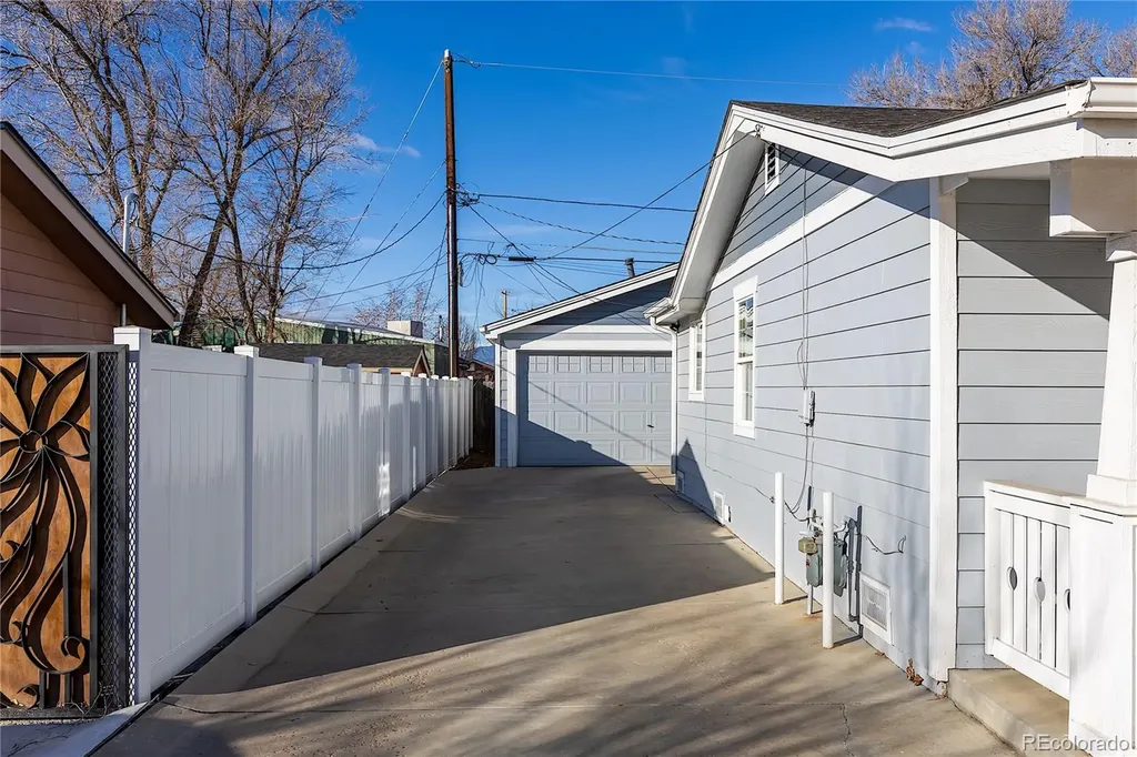 7211 Bryant Street Westminster CO 80030