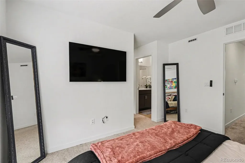 368 Geneva Street Aurora CO 80010
