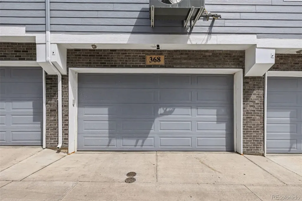 368 Geneva Street Aurora CO 80010