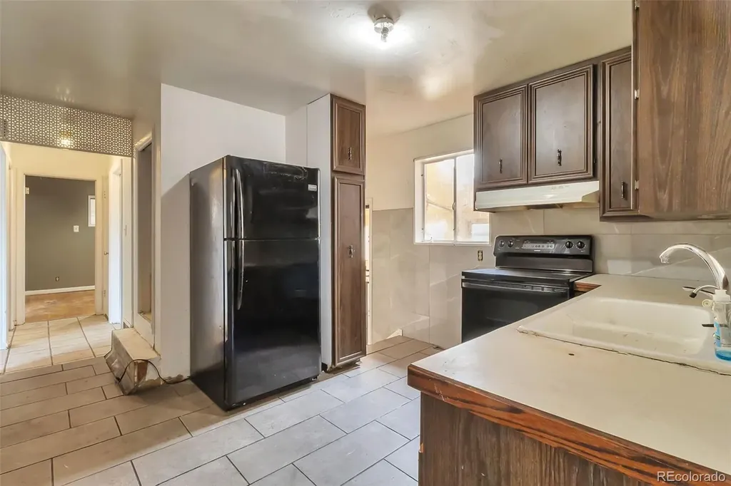 7100 Zuni Street Denver CO 80221