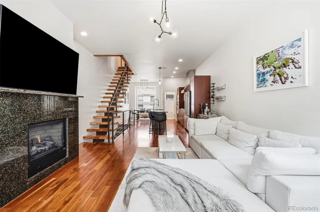 2900 Inca Street Denver CO 80202