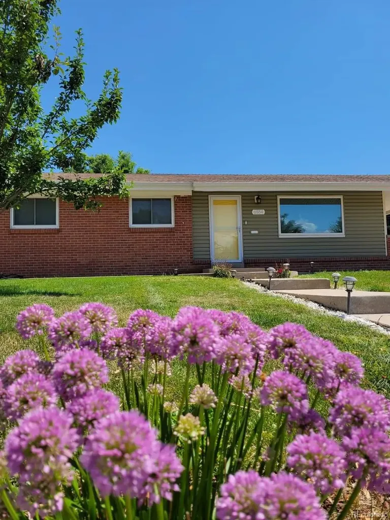 6554 Upham Street Arvada CO 80003