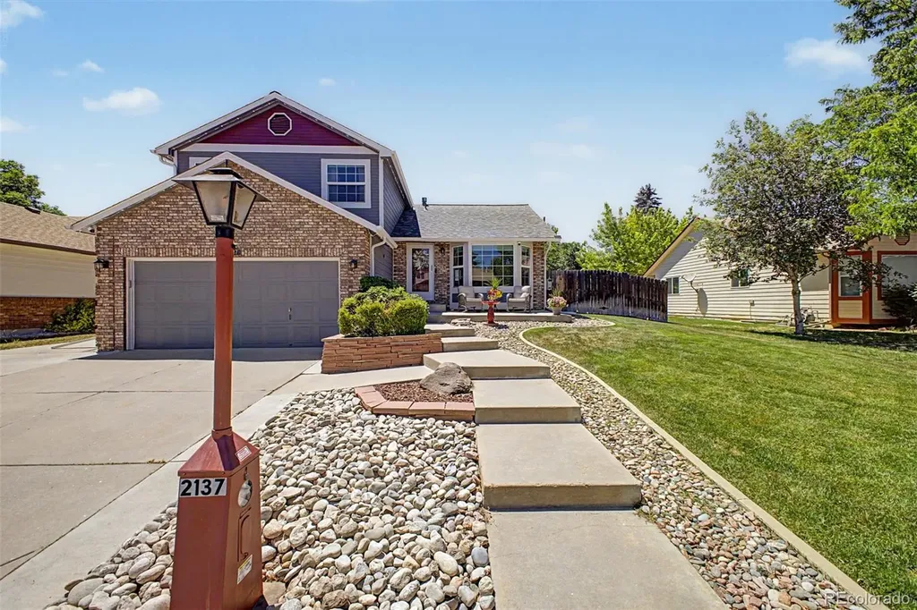 2137 Kay Street Longmont CO 80501