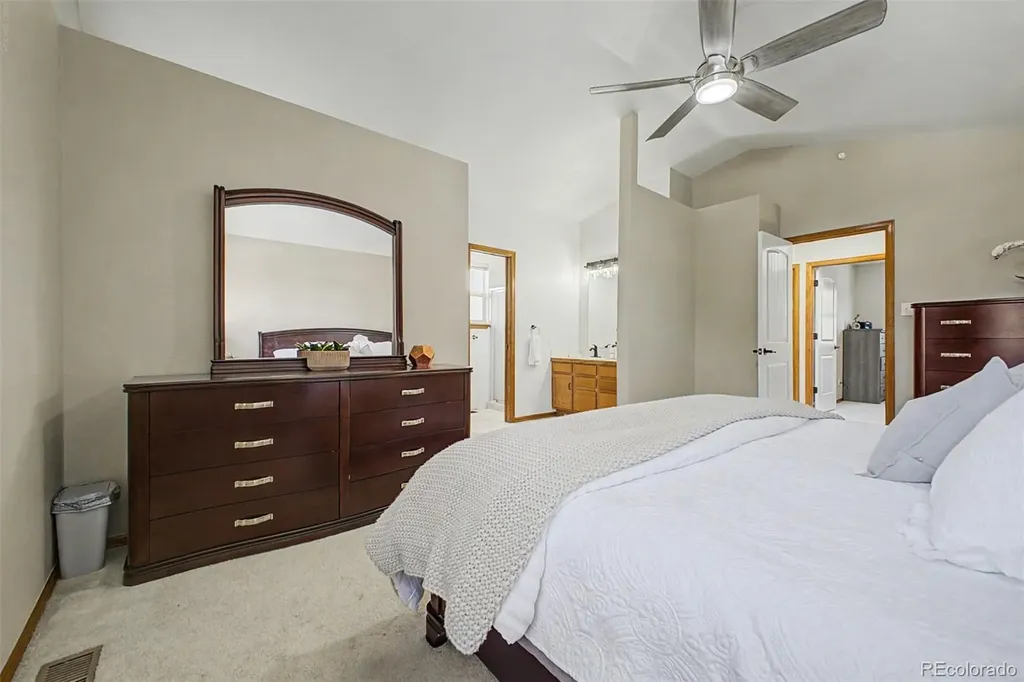 2137 Kay Street Longmont CO 80501