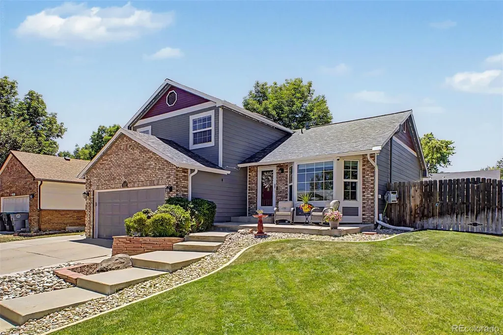 2137 Kay Street Longmont CO 80501