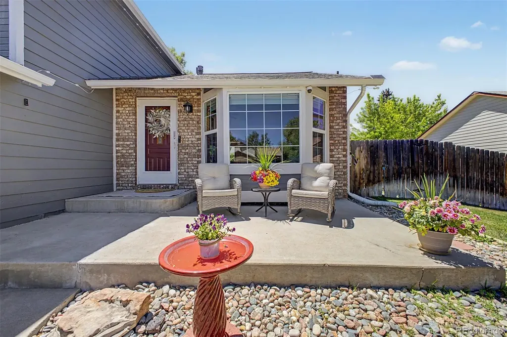 2137 Kay Street Longmont CO 80501