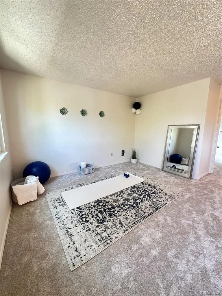 16392 E Hialeah Drive Centennial CO 80015