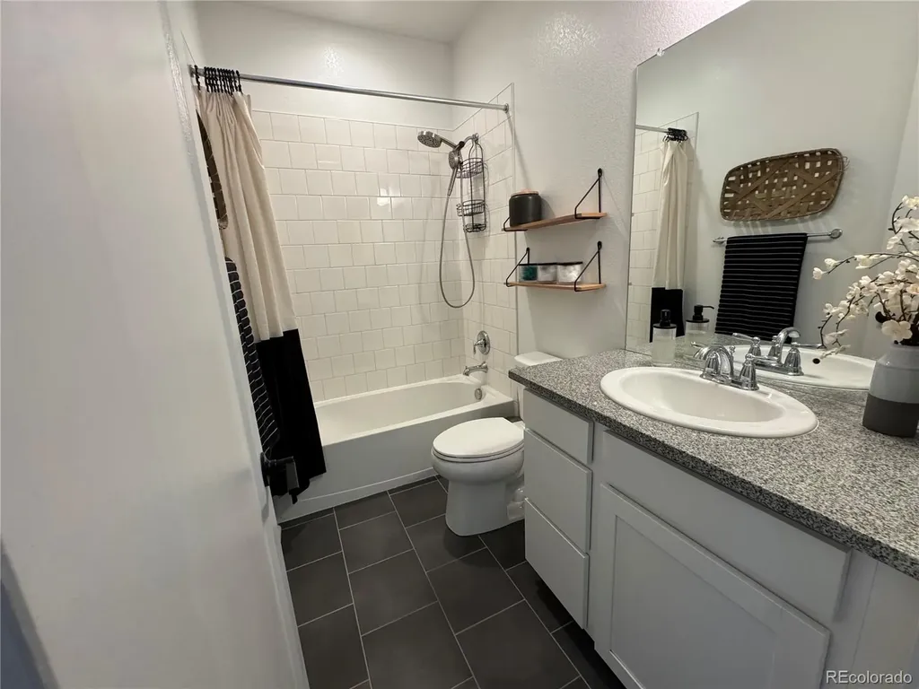 2007 Alcott Way Broomfield CO 80023