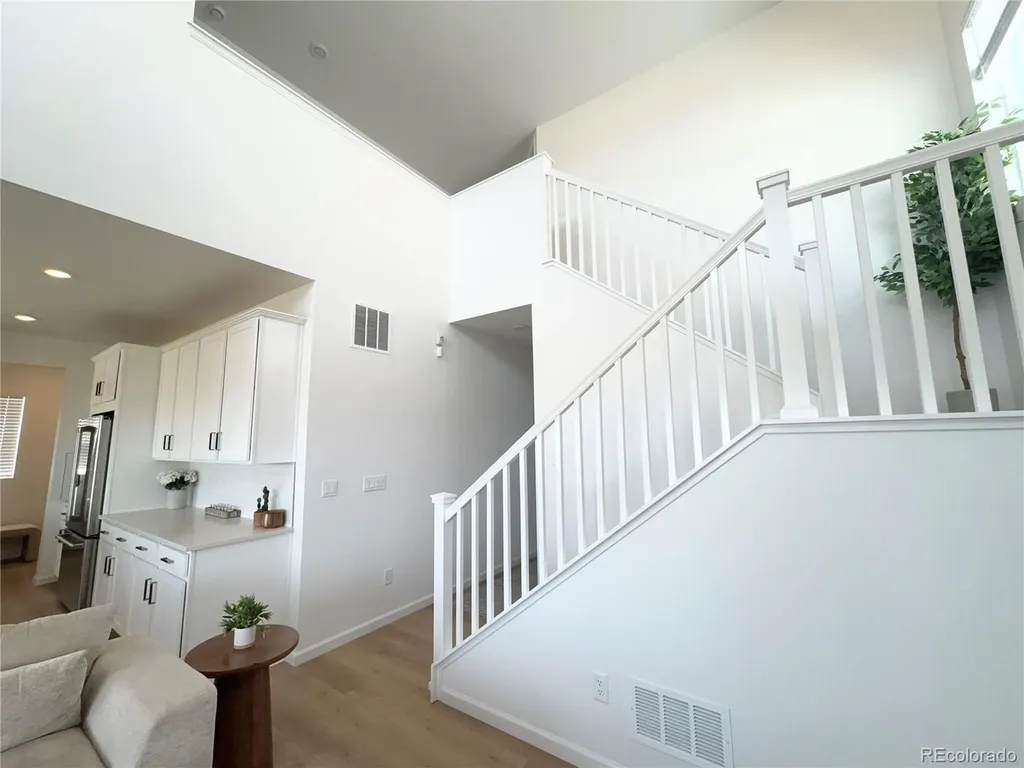 8812 Whiteclover Street Littleton CO 80125