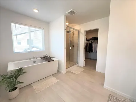 8812 Whiteclover Street Littleton CO 80125