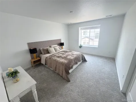 8812 Whiteclover Street Littleton CO 80125
