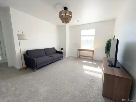 8812 Whiteclover Street Littleton CO 80125