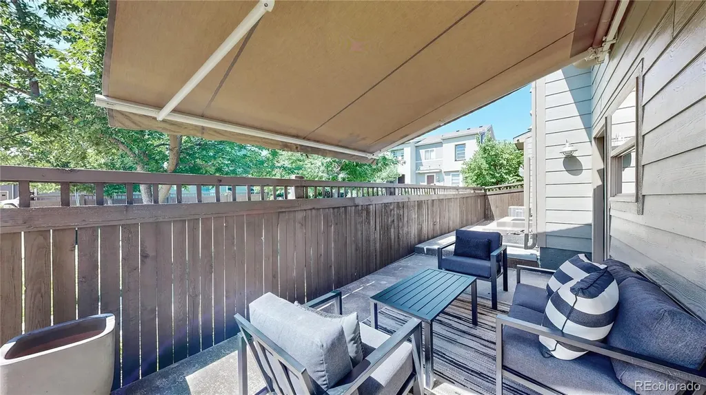 536 S Vance Court Lakewood CO 80226