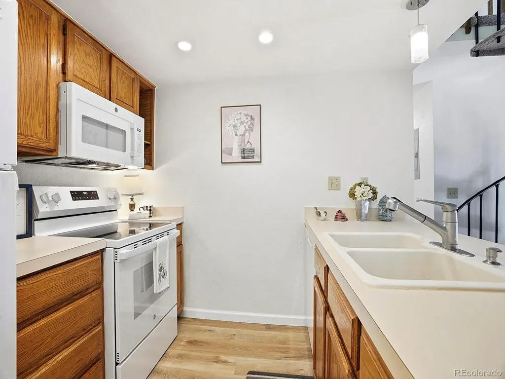 10872 W Evans Avenue Lakewood CO 80227