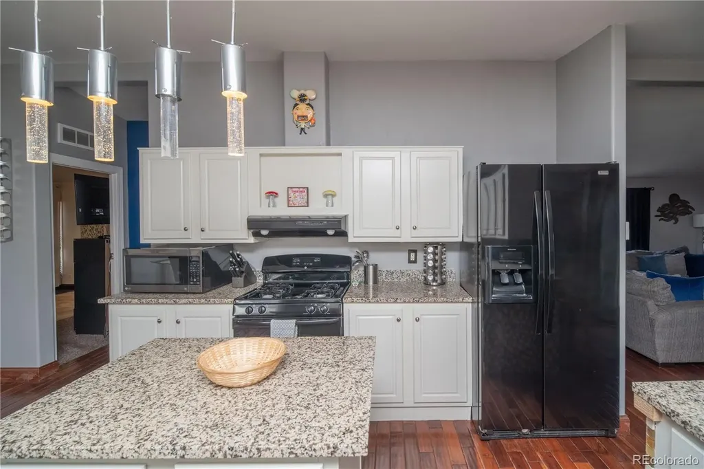 1571 Sheridan Boulevard Lakewood CO 80214