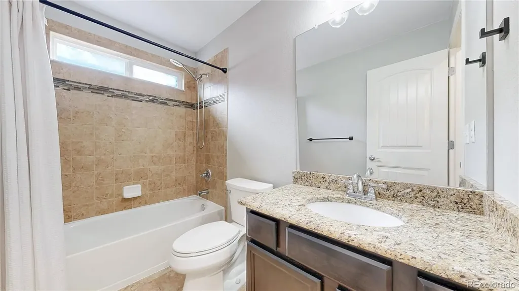 6821 Sequoia Street Frederick CO 80530