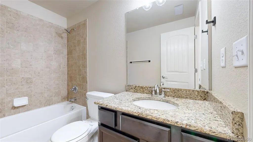6821 Sequoia Street Frederick CO 80530