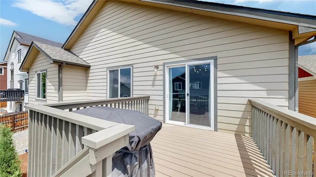 6821 Sequoia Street Frederick CO 80530