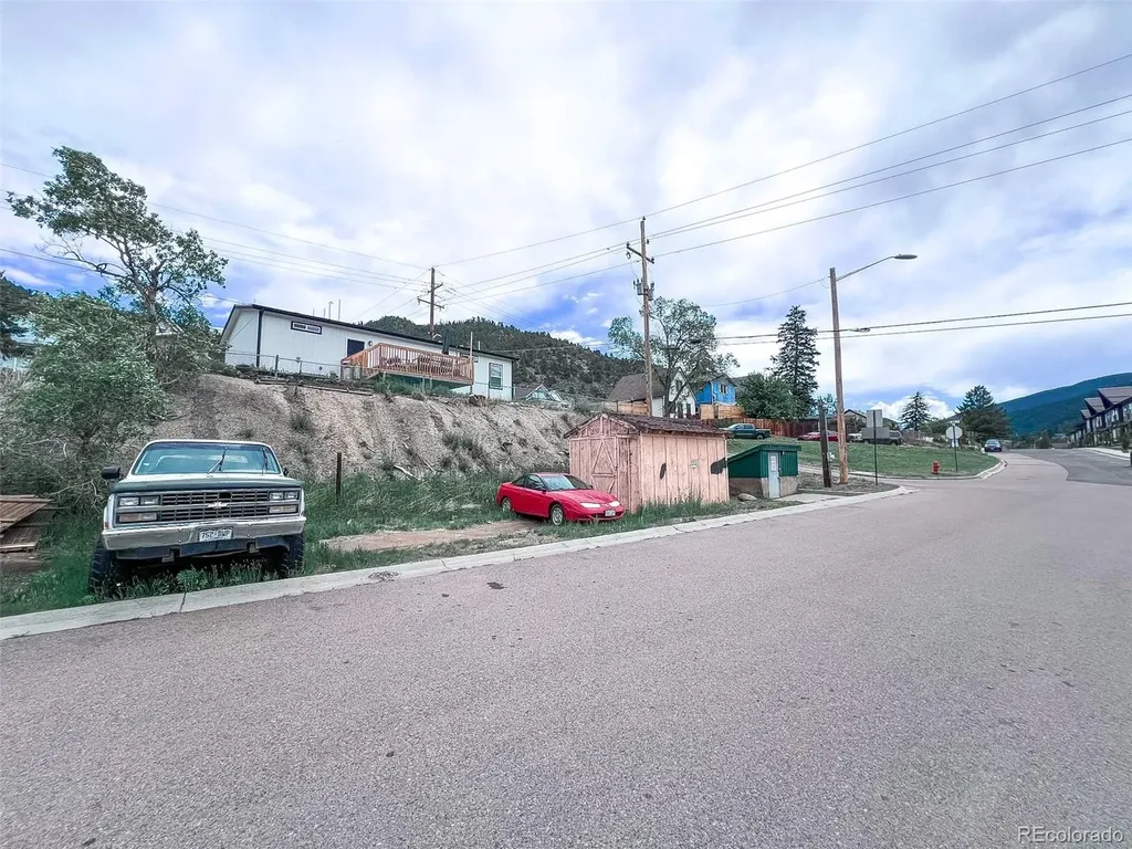 704 Miner Street Idaho Springs CO 80452