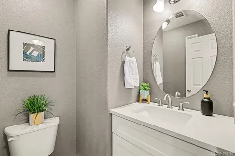 1509 S Florence Court Aurora CO 80247
