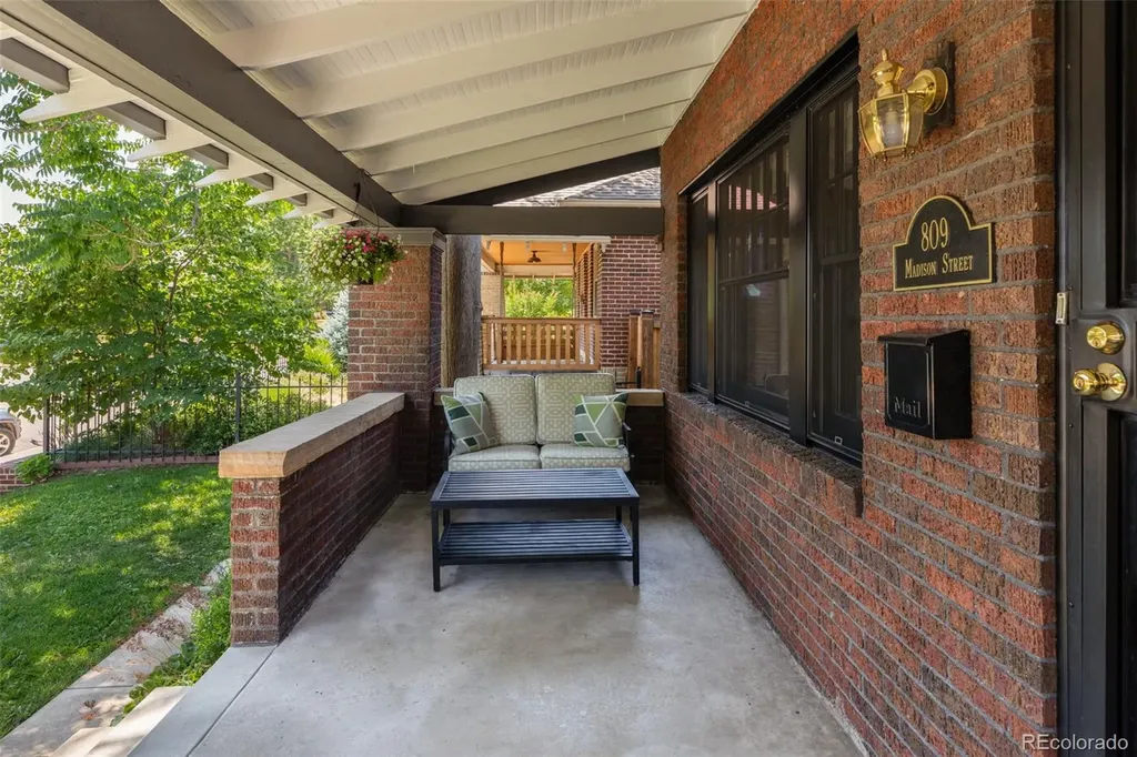809 Madison Street Denver CO 80206