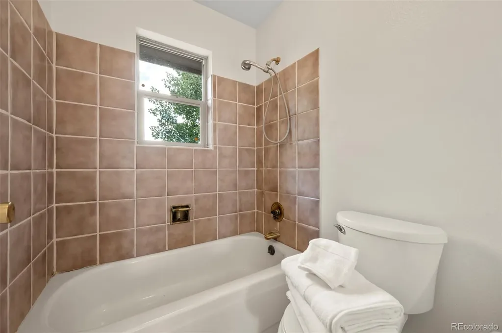 4710 Wildhorn Road Florissant CO 80816