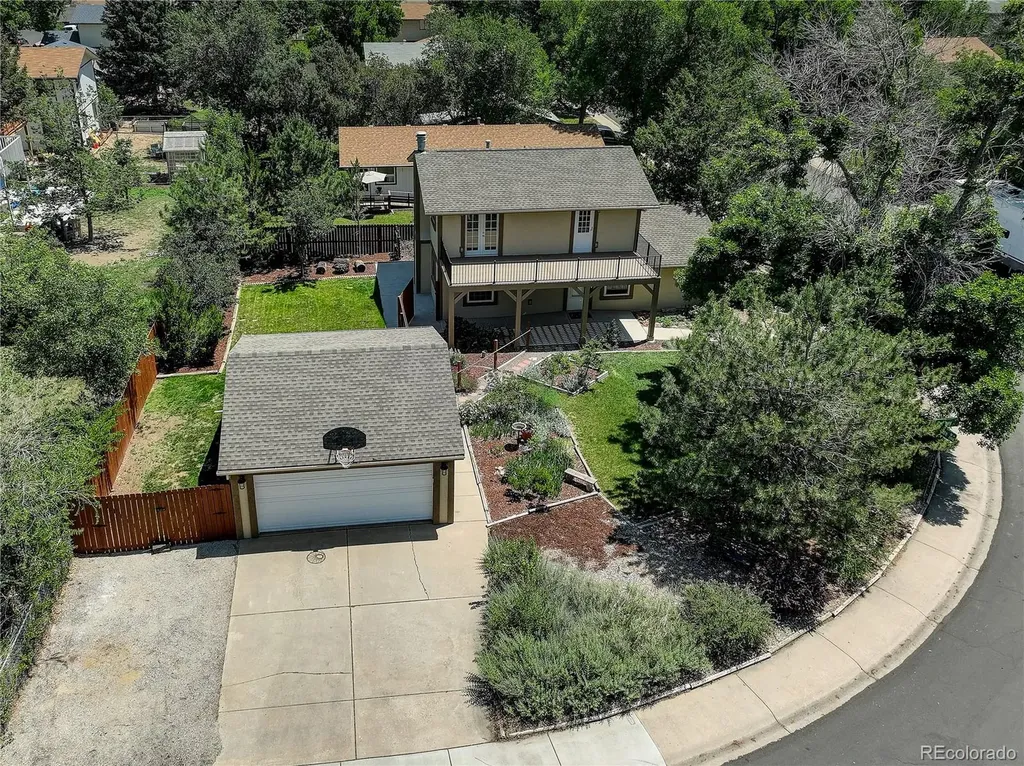2018 Cheshire Street Fort Collins CO 80526