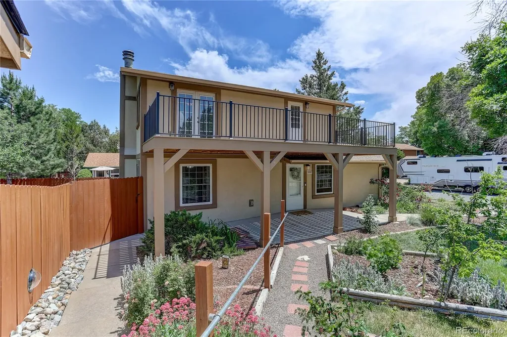 2018 Cheshire Street Fort Collins CO 80526