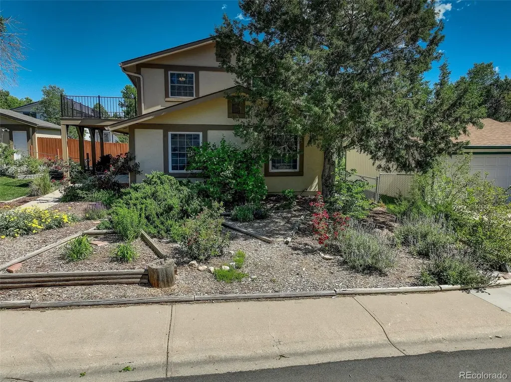 2018 Cheshire Street Fort Collins CO 80526