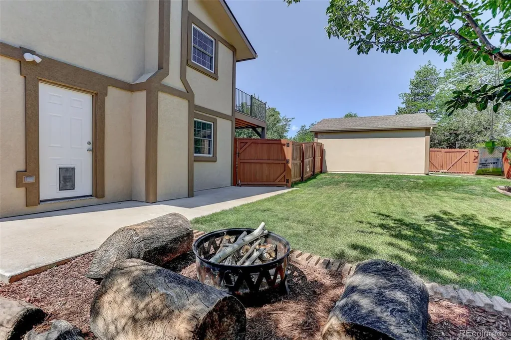 2018 Cheshire Street Fort Collins CO 80526