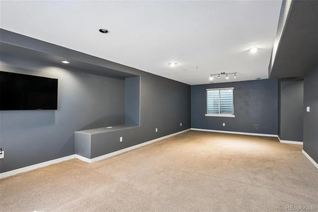 9268 Desert Willow Road Littleton CO 80129