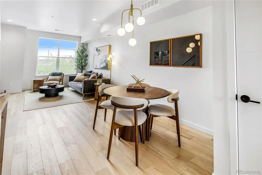 4827 W 10th Avenue Denver CO 80204