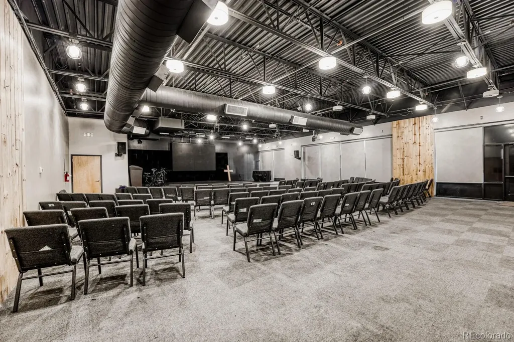 3995 Lewiston Aurora CO 80011