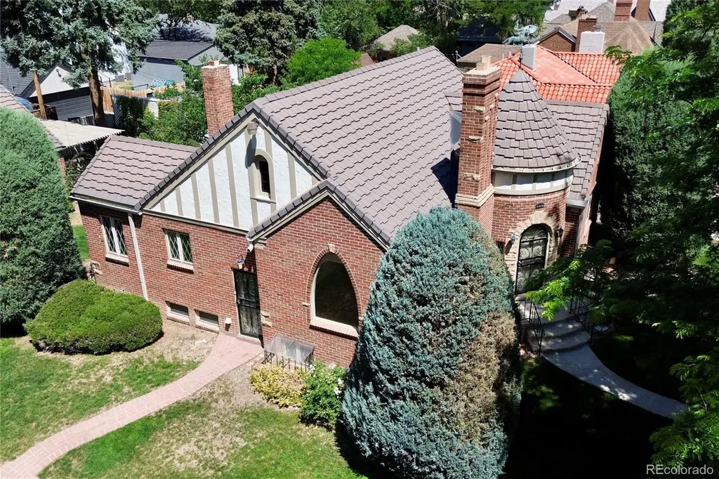 1651 Niagara Street Denver CO 80220