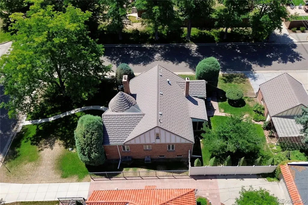 1651 Niagara Street Denver CO 80220