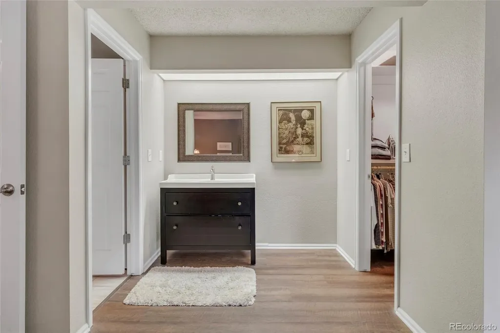 7584 E Gunnison Place Denver CO 80231