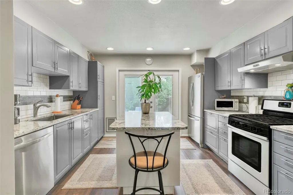 7584 E Gunnison Place Denver CO 80231