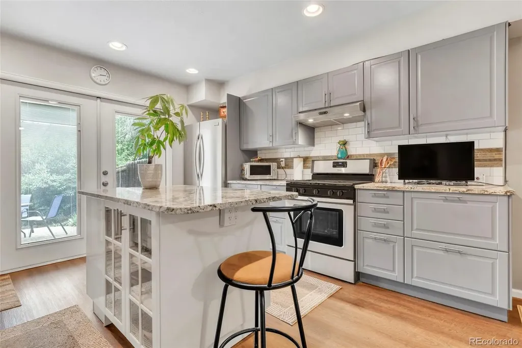 7584 E Gunnison Place Denver CO 80231