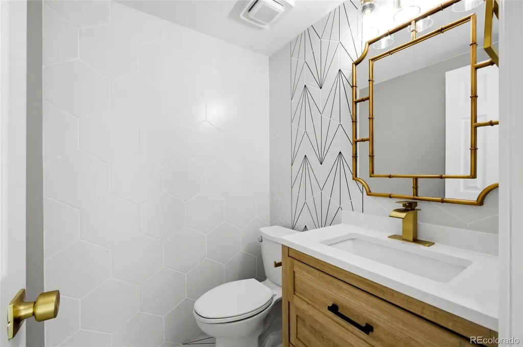 3668 S Zeno Way Aurora CO 80013