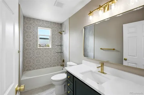 3668 S Zeno Way Aurora CO 80013