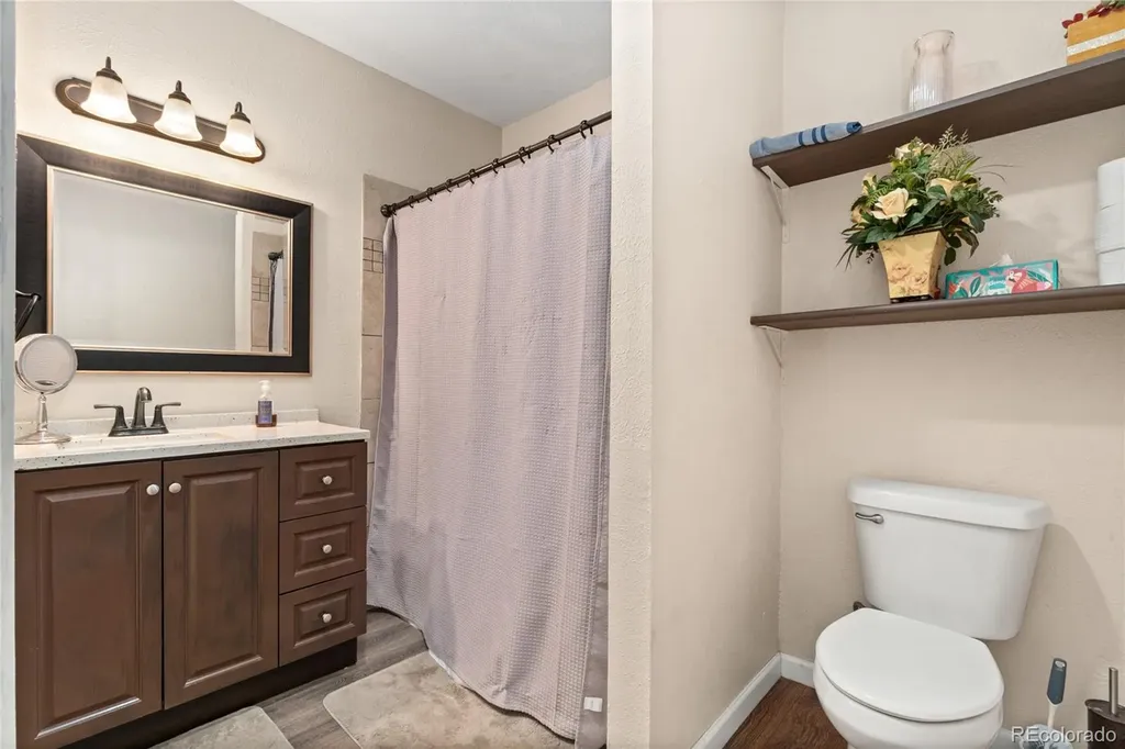 18983 E 16th Place Aurora CO 80011