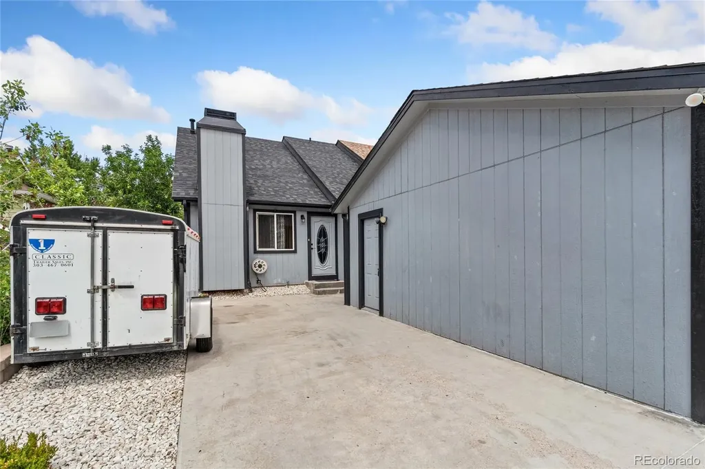 18983 E 16th Place Aurora CO 80011