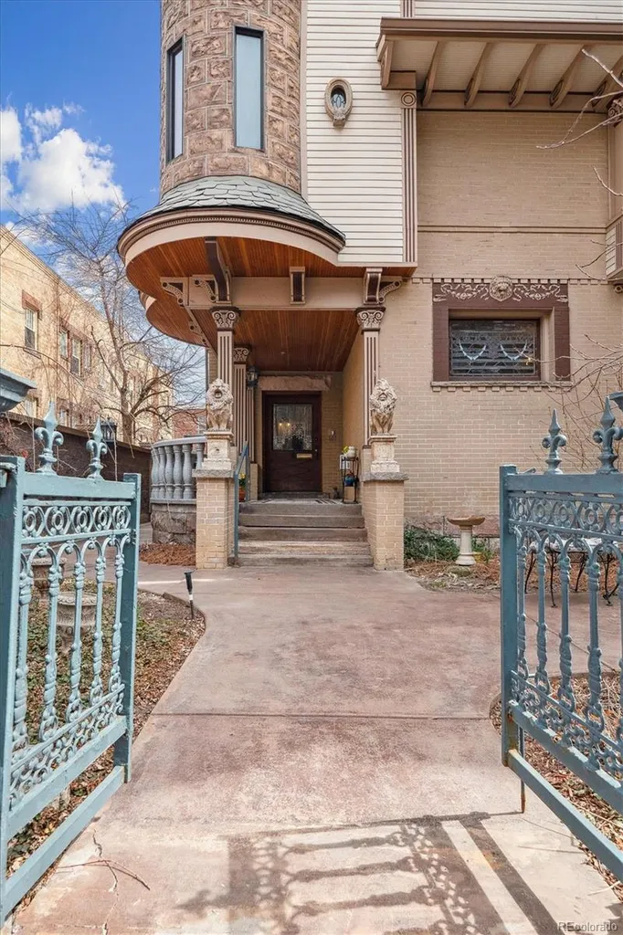 1022 N Pearl Street Denver CO 80203